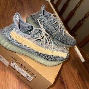 Adidas Yeezy Boost 350 V2 - Gray and Cream